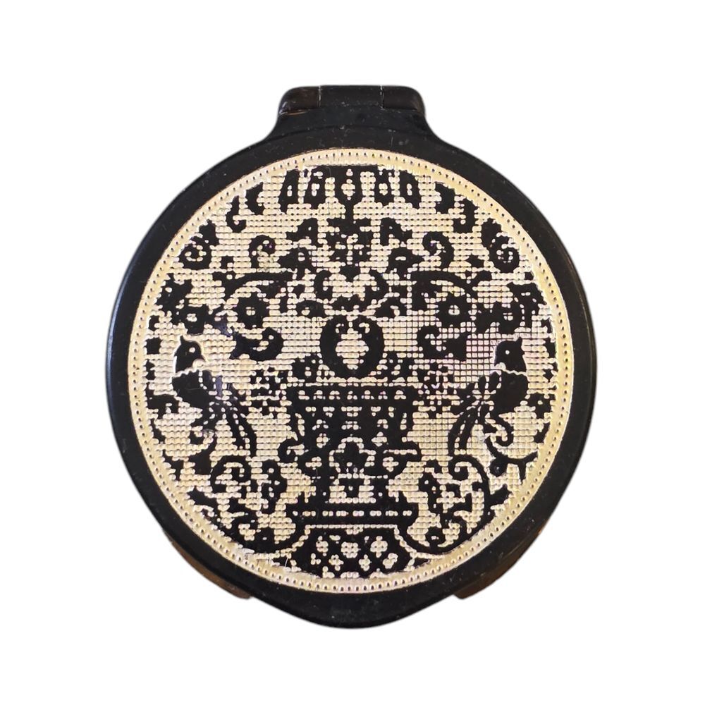 Revlon Love Pat‎ Pressed Powder Compact Vintage 1960s Mirror Dark Rachel Makeup